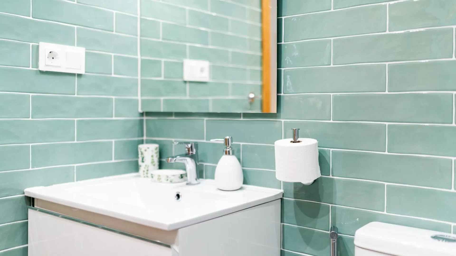 Wekey Homes, Encanto Del Albayzin Granada Apartment